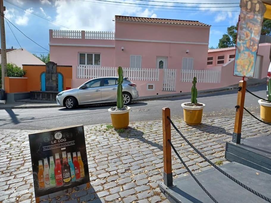Casa Da Ribeira - Mosteiros Holiday home *